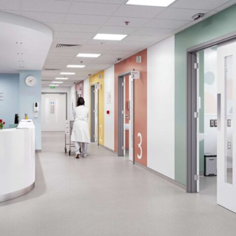 UK_Hospital_Altro_Suprema_Whiterock_Satins_SPACE0114